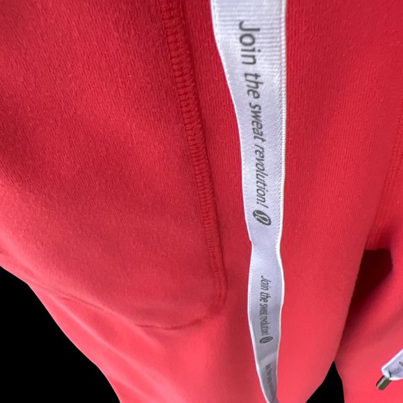 🎉🎉Host Pick🎉🎉  🌸 4/$30🌸Lululemon Join the Sweat Revolution Midrise Crop - Picture 3 of 12